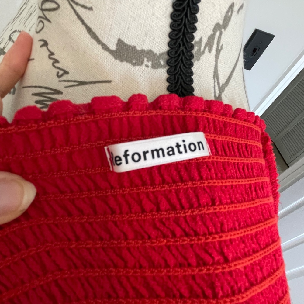 Reformation Rosa top - Picture 8 of 10